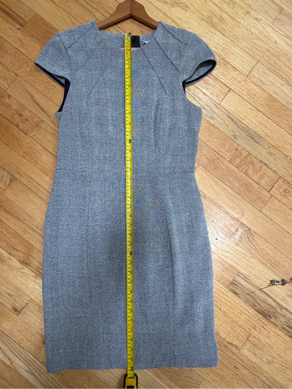 H&M Gray Cap-Sleeve Sheath Dress - Picture 5 of 6